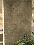Надгробный камень на могиле русской студентки Т.Рашевской